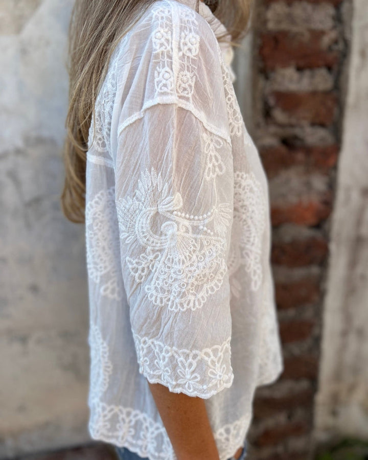 IAREL - ELEGANTNA VEZENA BLUZA