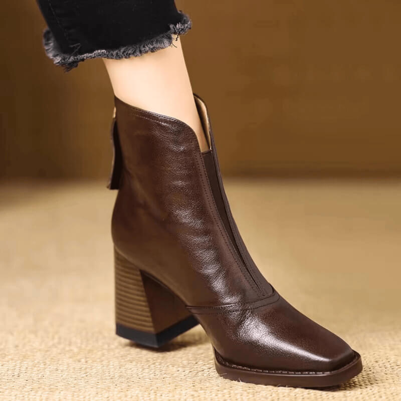 Adéla - Elegantni Čevlji z Visokimi Petami