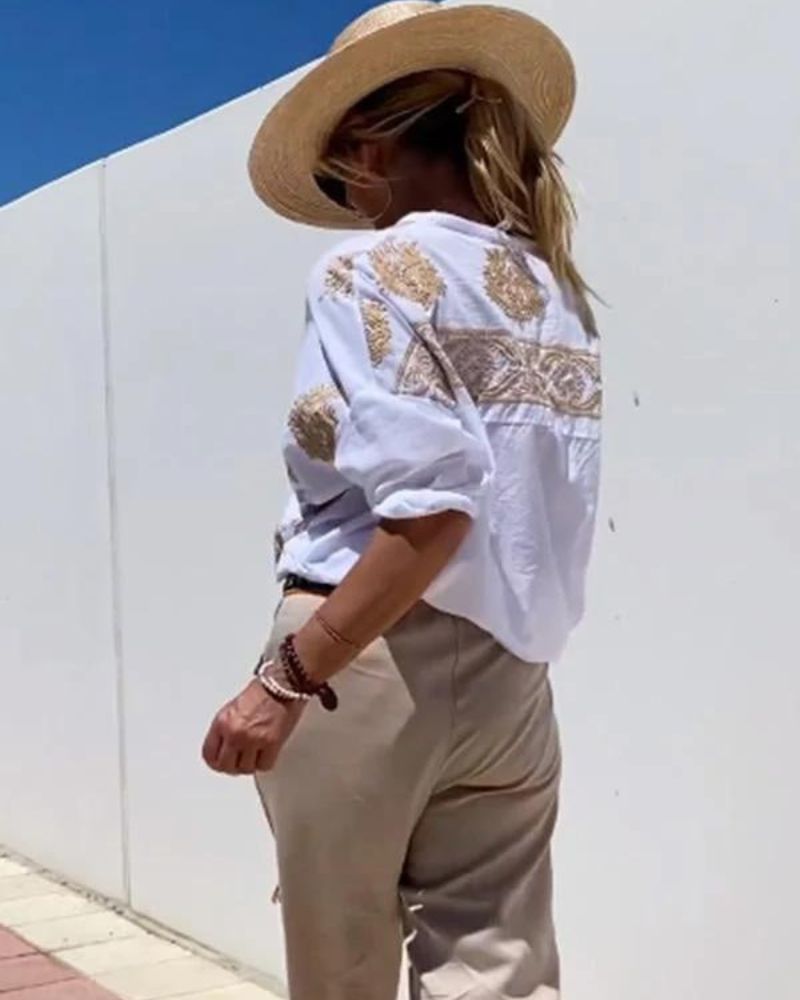 Lina – Elegantna bluzica z vezeninami