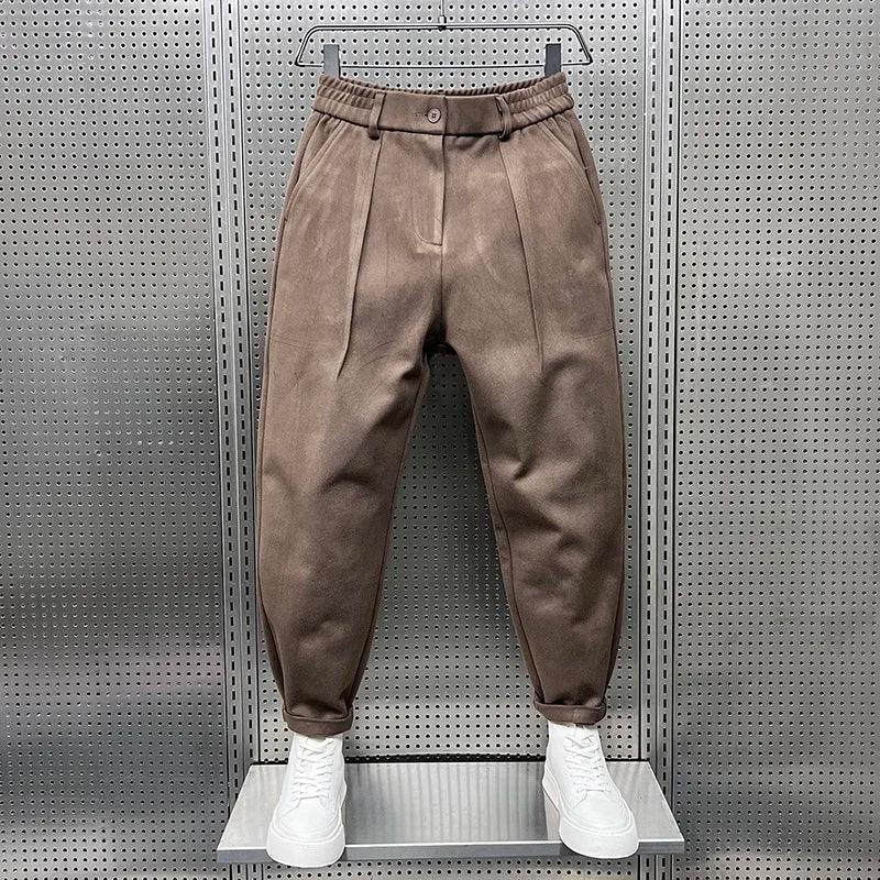 NOVAK | TAPERED TEKSTURIRANE HLAČE