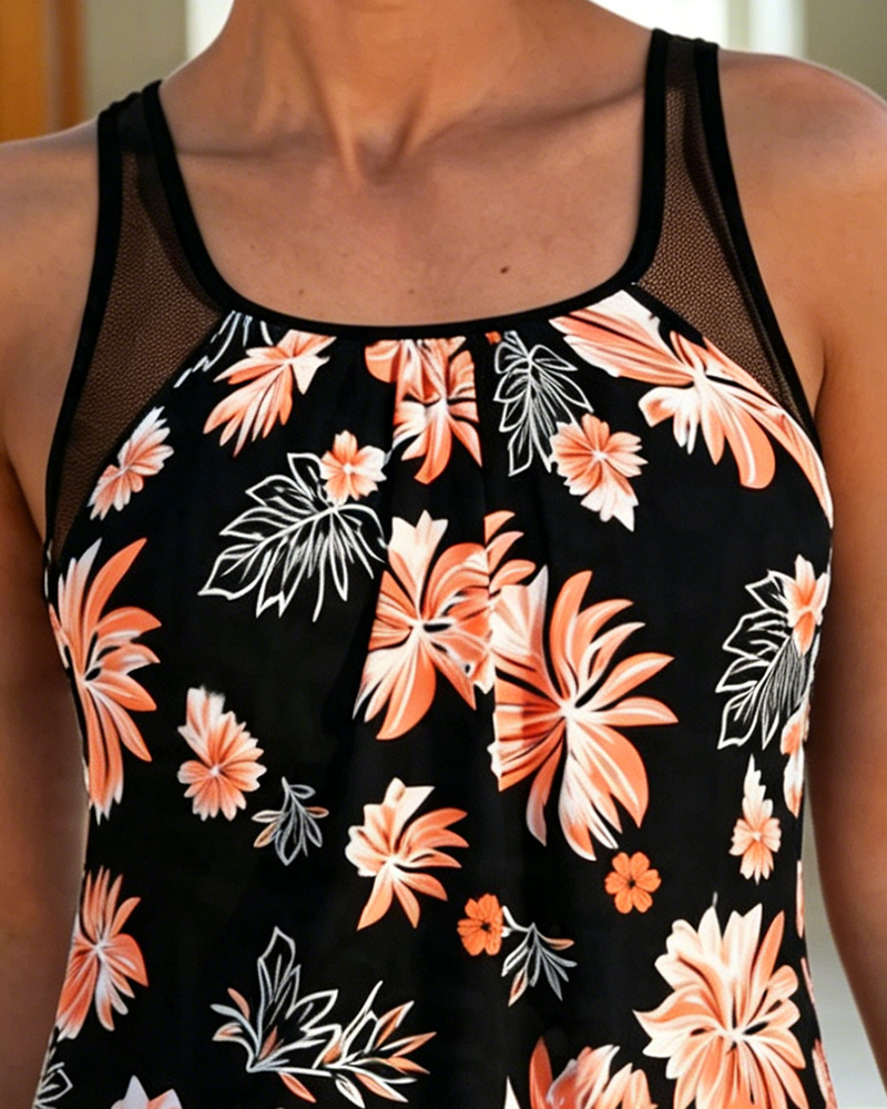 Tankini, ki pokriva trebuh, z vzorcem