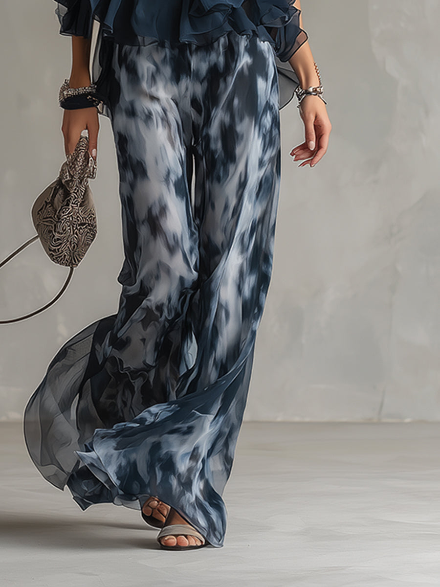 Ludovica | Eleganten Top Halter v Temno Modri Barvi in Široke Hlače z Potiskom