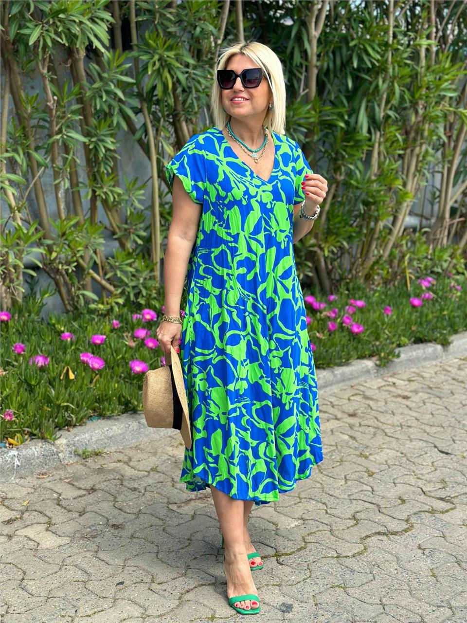 Mila - Elegantna cvetna obleka za posebne priložnosti