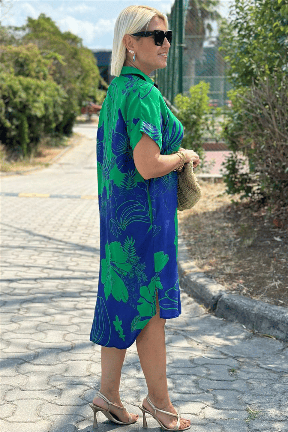Naomi – Cvetlična obleka